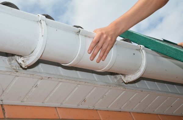 Gutter Reattachment in Boise